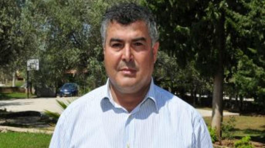 'Yılın Ke&ccedil;isi' Levent Kırca