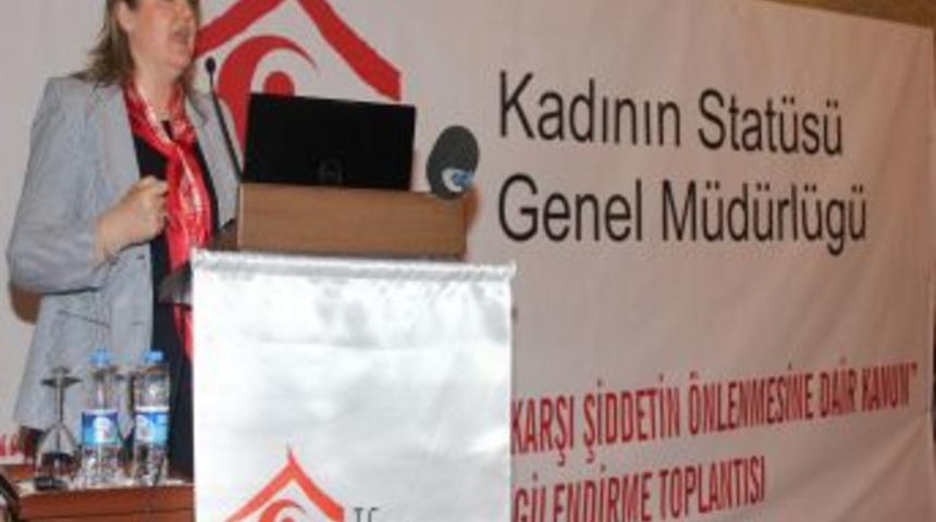 Gevrek: Yasayı &Ccedil;ok G&uuml;zel Yaptık, &Ouml;nemli Olan Bu Kıyafetin Topluma Uydurulmasıdır