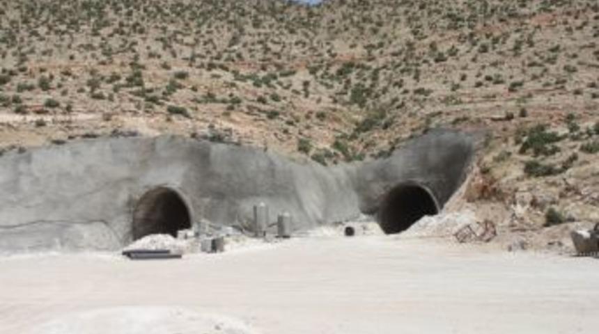 Cudi Dağı T&uuml;neli &Ccedil;alışmaları Devam Ediyor