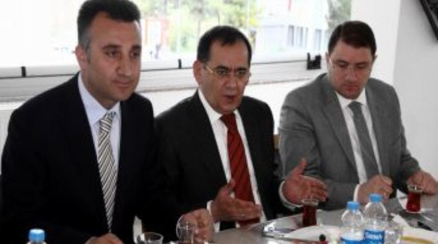 Milletvekili Demir: T&uuml;rkiye D&uuml;nyanın, Samsun T&uuml;rkiye'nin Parlayan Yıldızı