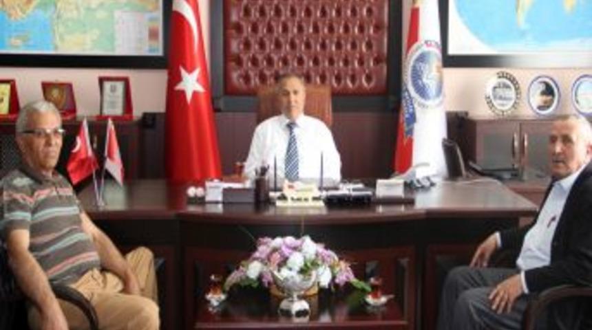 Huzurevi Yaşlılarından Polis Okuluna Ziyaret