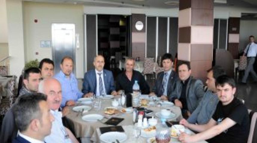 Canikli M&uuml;teahhitler CİMDER &Ccedil;atısı Altında Toplandı