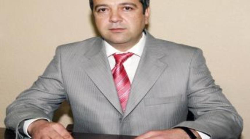 Demokrat Parti G&uuml;m&uuml;şhane'de Yasta