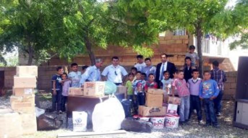 Gaziantep &Uuml;niversitesi'nden İznik İlk&ouml;ğretim Okulu'na Yardım