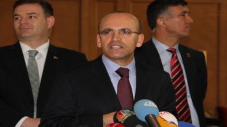 Bakan Şimşek: "thy &Ccedil;alışanlarının Yasadışı Eylemi Kabul Edilemez"