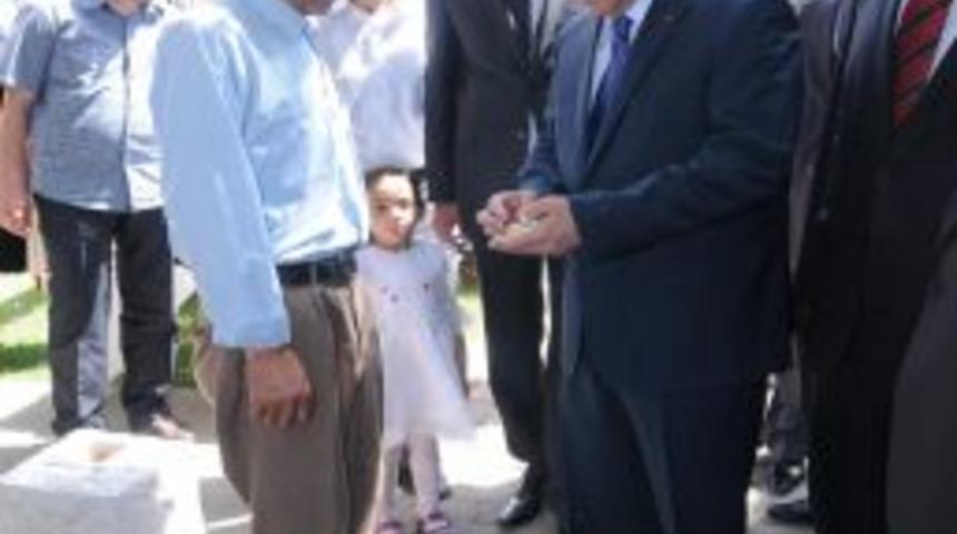 Vali'den Vatandaşa Sigara Uyarısı