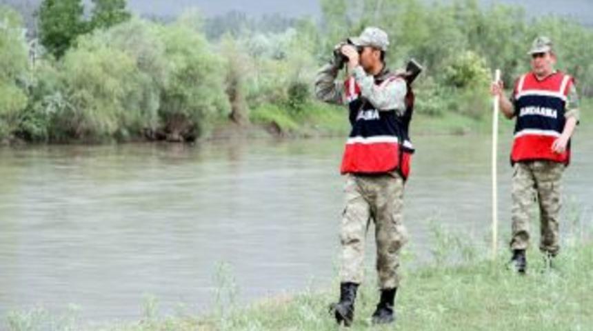 Kayıp Kadın Ve &Ccedil;ocuğu İ&ccedil;in Arama Seferberliği