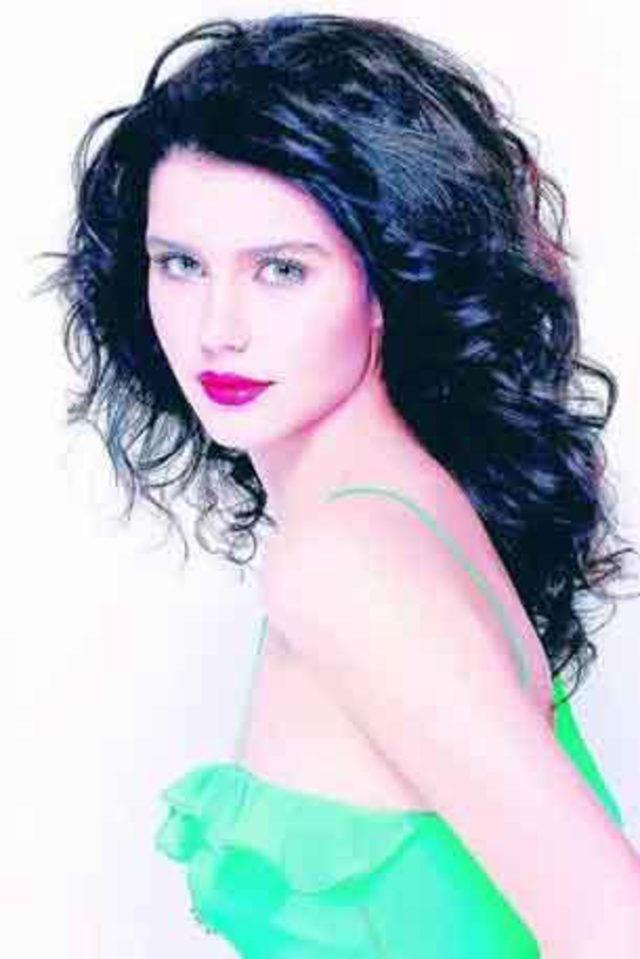 EV SAHİBİNİN KIZI SAYESİNDE &Uuml;NL&Uuml; OLDU 3