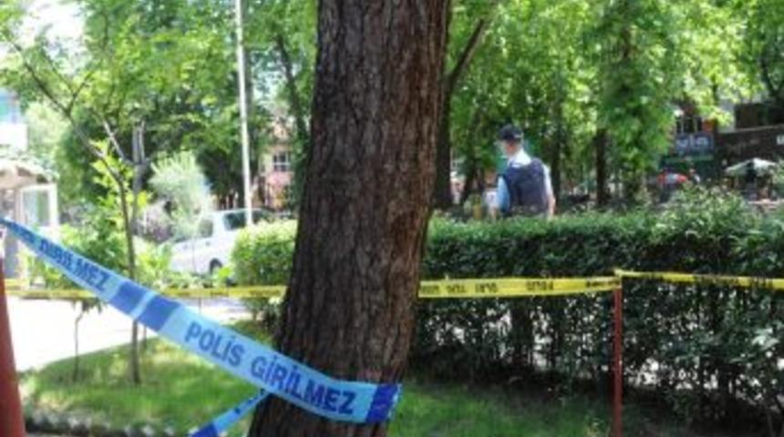 Serbest Bırakılan Hırsızlık Zanlısı, Karakolun Bah&ccedil;esinden Kablo &Ccedil;alarken Yakalandı