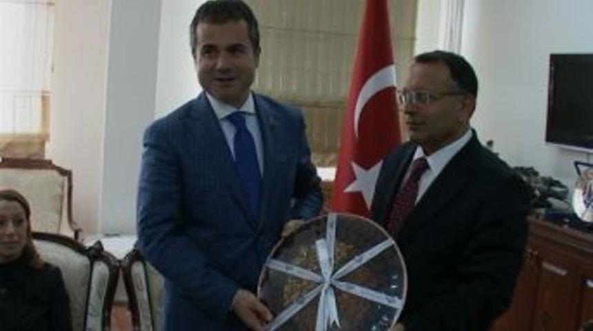 Gen&ccedil;lik Ve Spor Bakanı Suat Kılı&ccedil;, Malatya'da İncelemelerde Bulundu