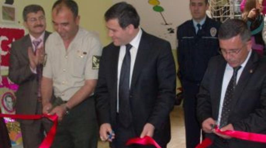 Anaokulu &Ouml;ğrencilerinin Yıl Sonu Sergisi