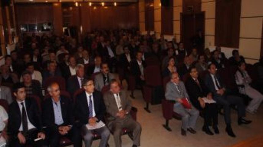 Kastamonu'da Muhtarlar İ&ccedil;me Ve Kullanma Suyu Konusunda Bilgilendirildi