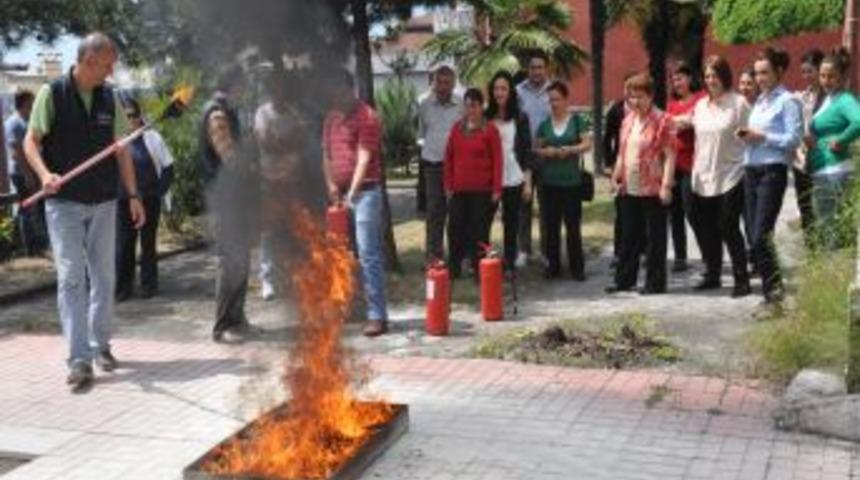 Sağlık M&uuml;d&uuml;rl&uuml;ğ&uuml;'nden Yangın Tatbikatı