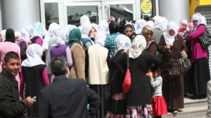 Bulanık'ta Şnt İzdihamı