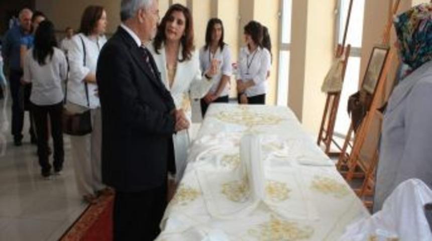 &Ouml;ğrencilerin Sergisi İlgi G&ouml;rd&uuml;