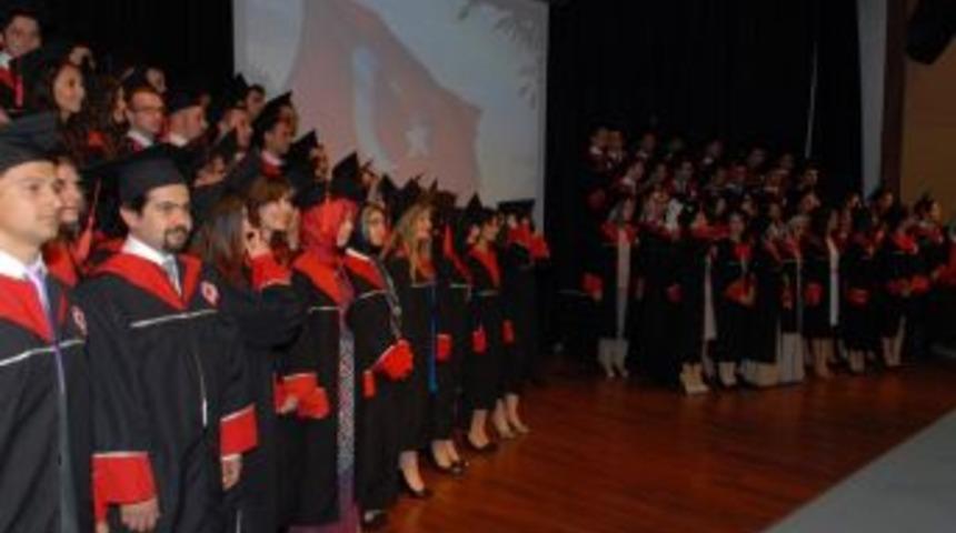 Sd&uuml; Tıp Fak&uuml;ltesi Mezuniyet T&ouml;reni