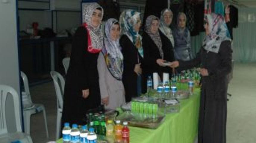 Anadolu Gen&ccedil;lik Derneği &Ccedil;orlu Temsilciliği`nden Kermes