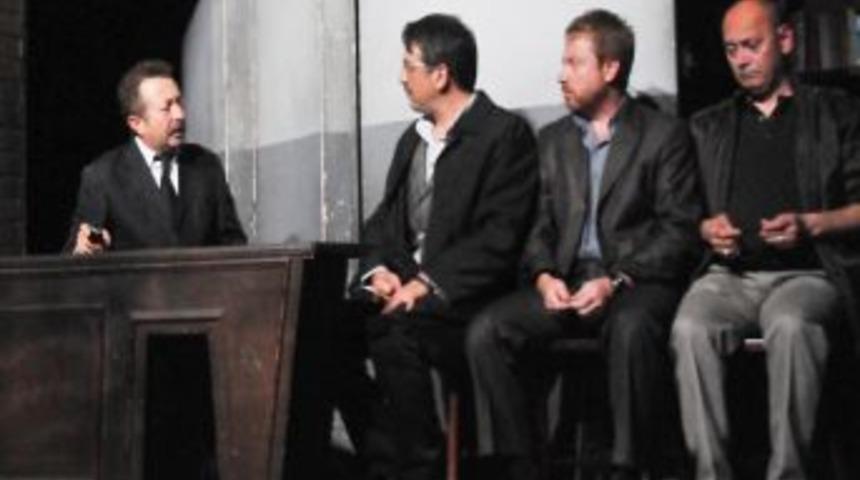 Alevli G&uuml;nler &Ccedil;orlu'da Sahneledi