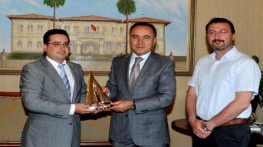 Gemi M&uuml;hendisleri Odası'ndan Vali Altıparmak'a Ziyaret