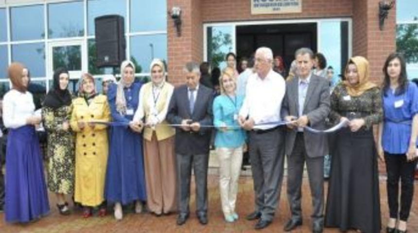 Ko-Mek'te Genel Sergi &Ouml;ncesi D&ouml;rt Yerel Sergi A&ccedil;ıldı