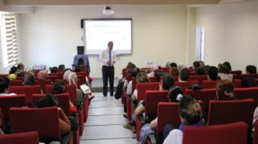 S&uuml;leyman Şah'tan PDR Sempozyumu