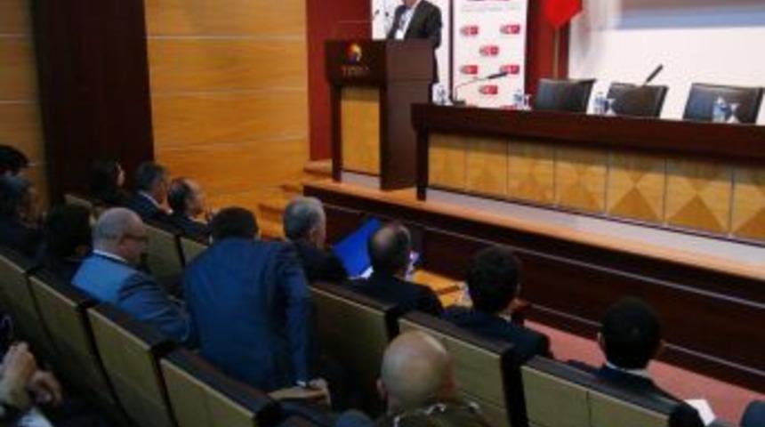 B&uuml;y&uuml;kel&ccedil;i Sezgin: Rusya Ve T&uuml;rkiye Avrupa Krizinin Dışında Kalmayı Başardı