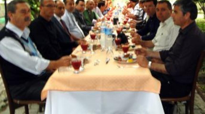 Gesiad Dalaman B&uuml;rokrasisiyle Sığla Restaurantta Bir Araya Geldi