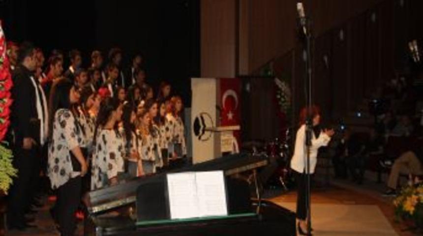 Yy&uuml; Eğitim Fak&uuml;ltesi G&uuml;zel Sanatlar Eğitimi B&ouml;l&uuml;m&uuml;'nden İki Etkinlik