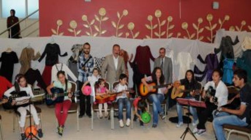 Alikahya'da Yıl Sonu Sergisi