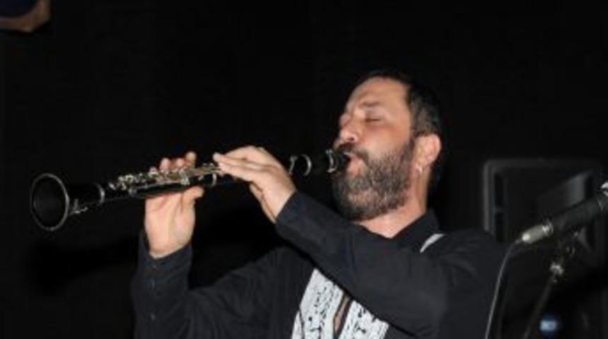 H&uuml;sn&uuml; Şenlendirici, Roman Orkestrası Konserine Katıldı