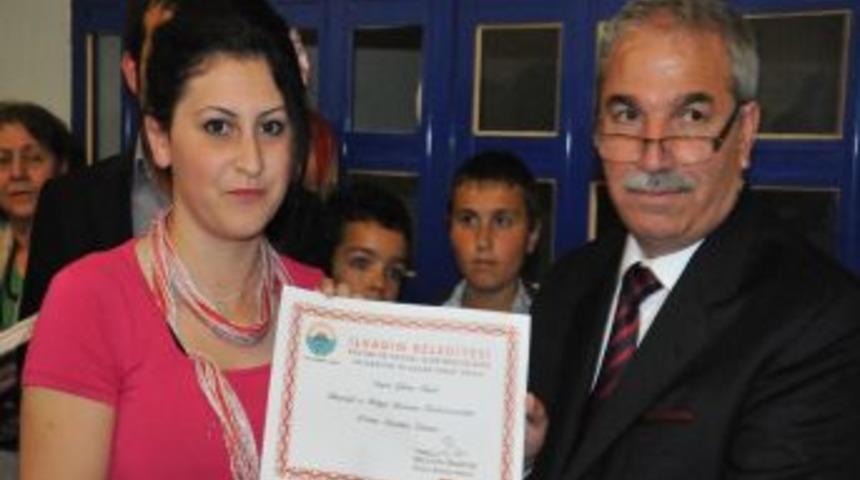 İlkadım'da Geleneksel El Sanatları Sergisi