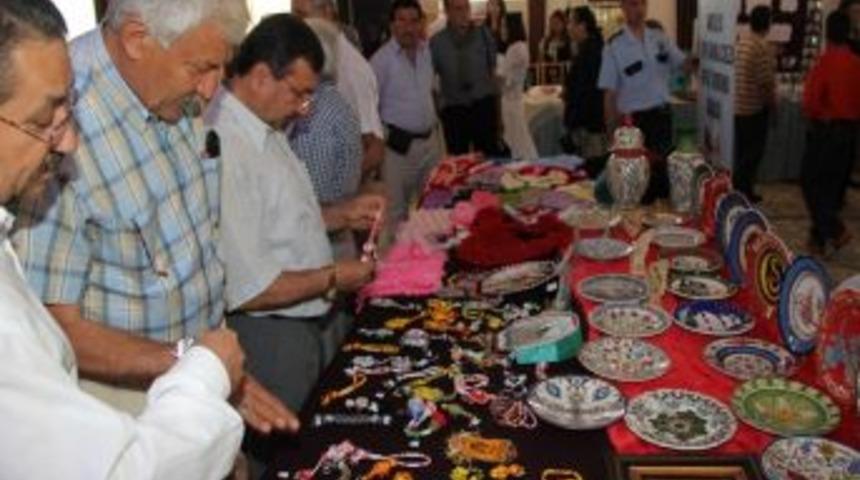 Mahkumların Yaptığı &Uuml;r&uuml;nler Satışa Sunuldu