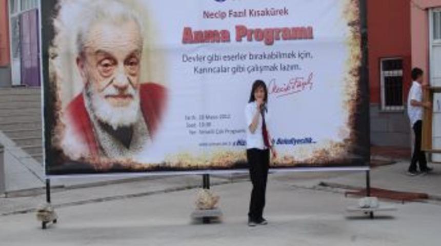 &Uuml;stad Şair Necip Fazıl Kısak&uuml;rek Sincan'da Anıldı