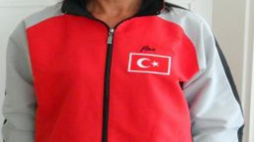 Kick Boks Milli Takım Antren&ouml;r&uuml; Aysun Ayg&uuml;n: