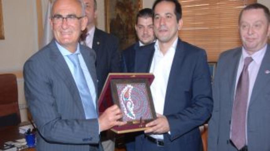 Samsun B&uuml;y&uuml;kşehir Belediye Başkanı Yılmaz'dan Selanik Heyetine Destek S&ouml;z&uuml;