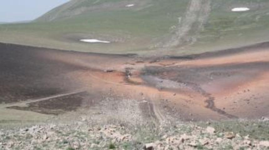 Kars Valisi Kara: Doğalgaz Patlaması Ile Bir Felaket Yaşadık