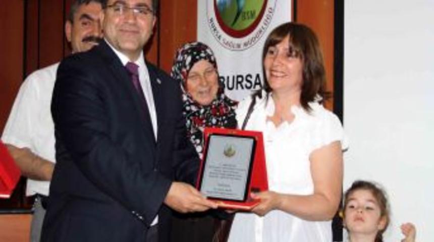 Sigarayı Bırakmak I&ccedil;in 10 Bin Kişi Başvurdu, 848'i Bırakabildi