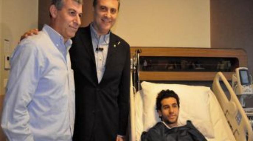 Başkan Fikret Orman, Ameliyat Olan İsmail K&ouml;ybaşı'nı Ziyaret Etti