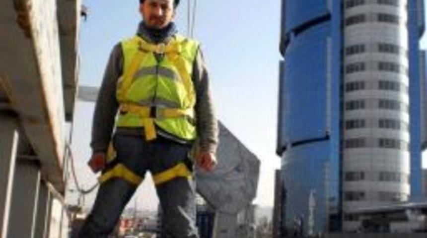 Ordu'da İskeleden D&uuml;şen İnşaat İş&ccedil;isi &Ouml;ld&uuml;