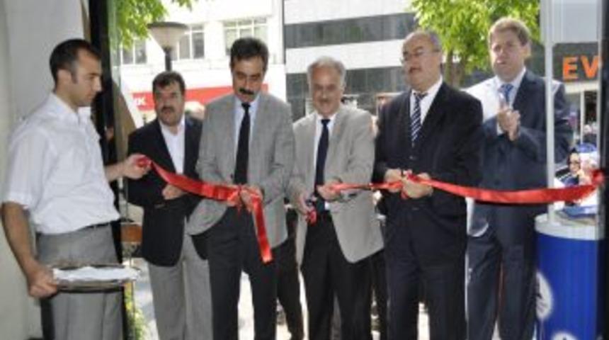 Deniz Feneri D&uuml;zce'de İyilik Kermesi A&ccedil;tı