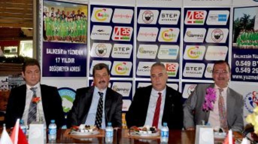 Y&uuml;z&uuml;c&uuml;lere Diş Taraması