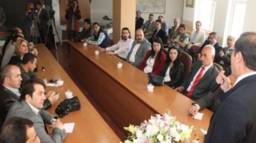 Bulutlar, 3 Yılı Değerlendirdi