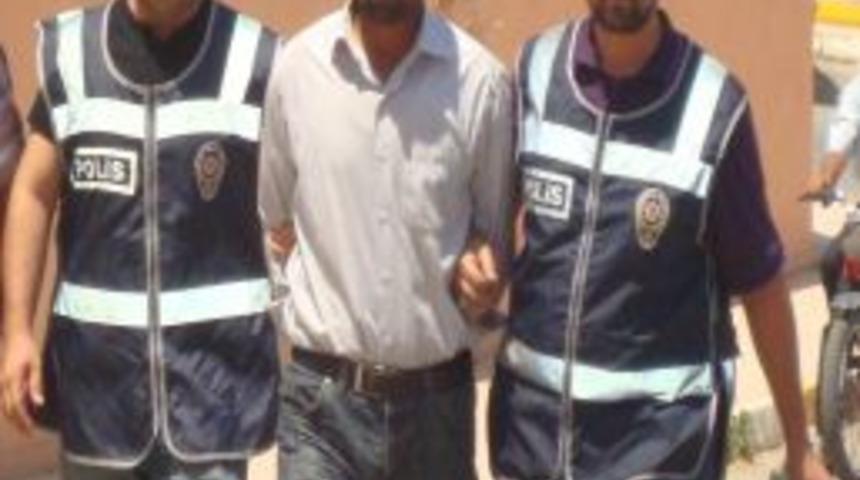 Doktoru Bı&ccedil;aklayan Şahıs Adliyeye Sevk Edildi