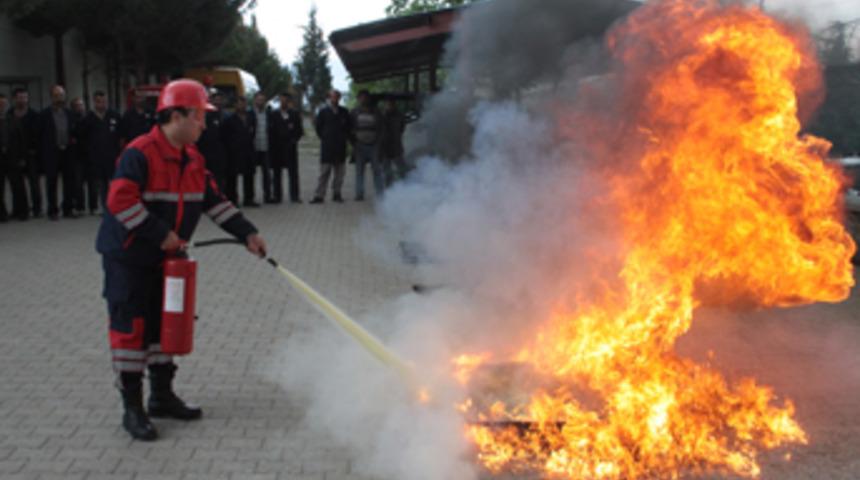 Burdur itfaiyesi eğitimlere devam ediyor