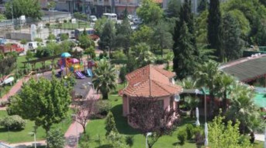 Anıtpark Yeni Y&uuml;z&uuml;ne Kavuştu