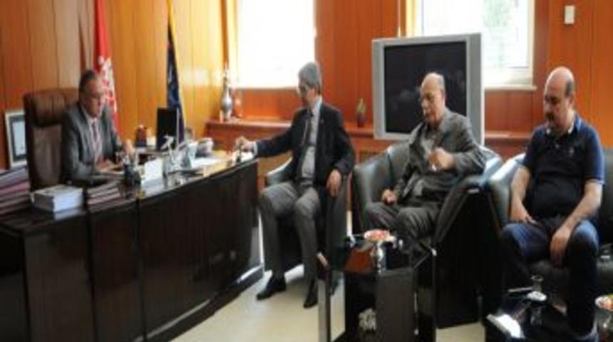 Chp İl Başkanı G&ouml;kdağ'dan Başkan G&uuml;zelbey'e Ziyaret