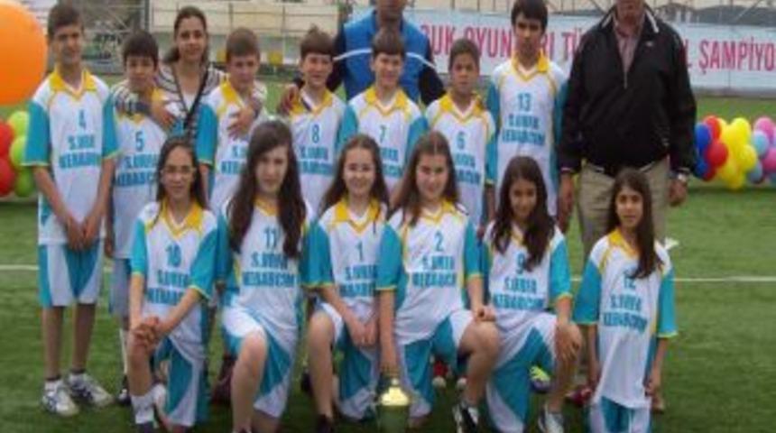 &Ccedil;ocuk Oyunlarında T&uuml;rkiye&rsquo;yi, Zafer Koleji Temsil Edecek