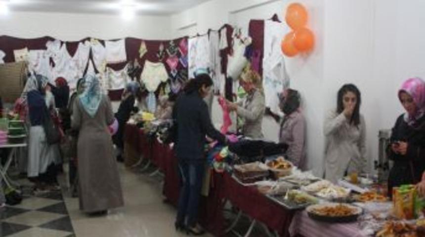 İhtiya&ccedil;lı &Ouml;ğrencilerin Umudu Kermes Oldu