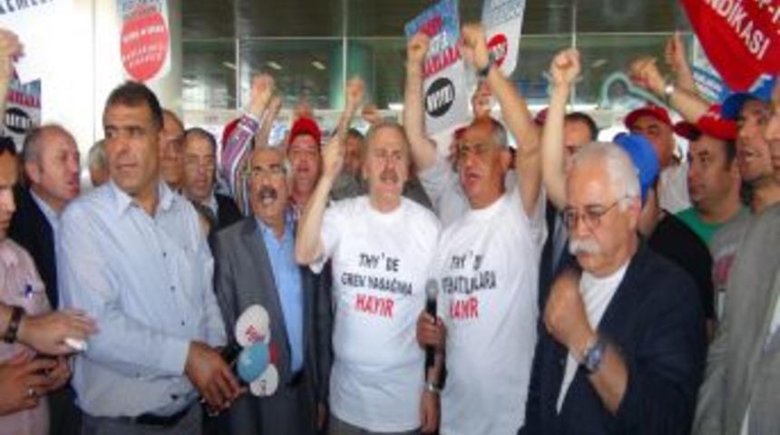 CHP&rsquo;li &Ccedil;elebi: İşten Atılmalar Cinayettir