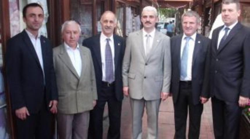 &Ccedil;arşı Esnafı Turistleri Bekliyor